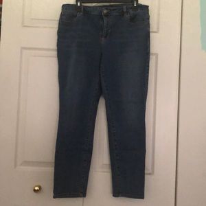 Buffalo David Bitton mid rise skinny jeans size 14